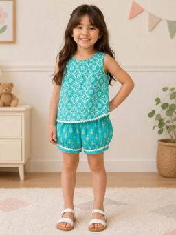 The Magic Wand - Cotton Woven Sleeveless Floral Printed Laced Top And Shorts - Turquoise