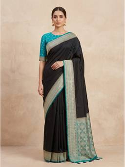 SAANTHA - Women Black Cotton Silk Handloom Saree