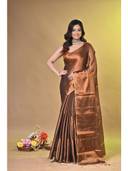 Brown color option