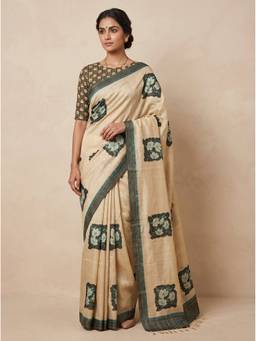 SAANTHA - Women Beige Silk Blend Embroidered Saree