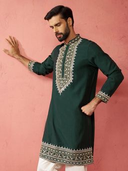 Vastramay - Men Green Chanderi Kurta