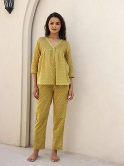 SAY - Mustard Ethnic Motifs Printed Pure Cotton Night Suit (Set of 2)