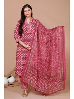 Miravan - Womens Pink Straight Floral Printed Kurta & Palazzo with Dupatta (Set of 3)