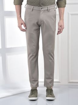 CRIMSOUNE CLUB - Men Grey Textured Trouser