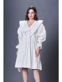 White color option, Sold out, Currently selected