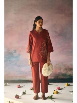 Prakriti Jaipur - Maroon Magnolia Embroidery Top with Pant (Set of 2)