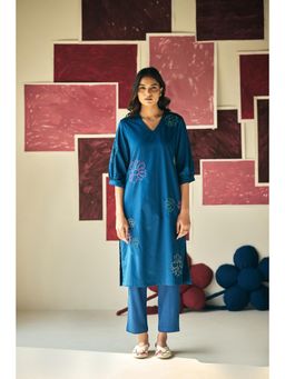 Prakriti Jaipur - Blue Daisy Kurta with Pant (Set of 2)