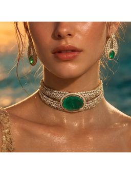 Auraa Trends - Emerald Green Stone Choker Necklace With Drop Earrings