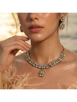 Auraa Trends - Luxury Kundan Choker Necklace With Earrings