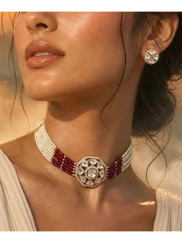 Auraa Trends - Handcrafted Kundan Bracelet With Red Crystal Beads And Stud Earrings Set