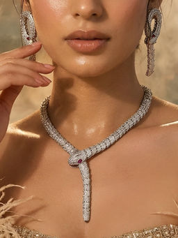 Auraa Trends - Luxury Serpent Diamond Necklace And Earrings