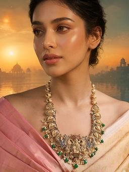 Auraa Trends - Antique Gold Lakshmi Temple Green Beads Necklace