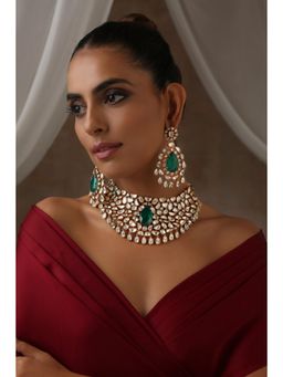 SWABHIMANN - Green Mewar Emerald Uncut Polki Necklace And Earrings