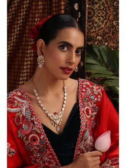 SWABHIMANN - Rose Gold Maksh Rose Gold Polki Pendant Necklace And Earrings