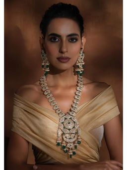 SWABHIMANN - Green Aadhya Polki Long Necklace And Earrings