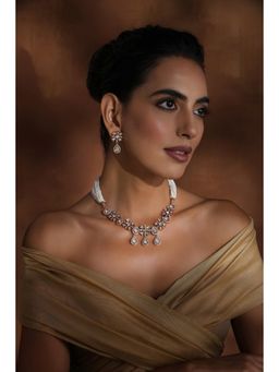 SWABHIMANN - White Ekanta Polki Necklace And Earrings