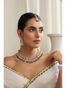 SWABHIMANN - Green Maan Polki Necklace With Earrings And Maang Tikka