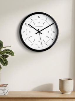 Spaces Unhooked - Premium 24-Hour Silent Sweep Designer Wall Clock Black Round Bedroom & Office