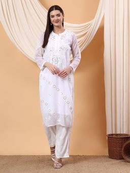 Poshak Chikan Studio - Women Hand Embroidered Chikankari Georgette Mukaish Kurta
