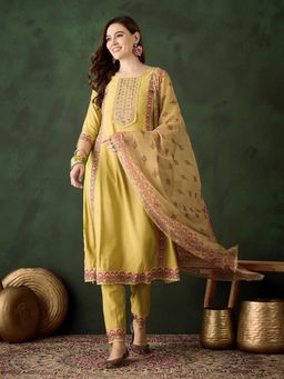 KVS FAB - Green Cotton Blend Floral Embroidered Kurta and Trouser with Dupatta (Set of 3)