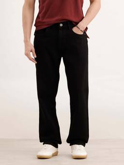 WROGN - Men Black Classic Anti Fit Denim Jeans