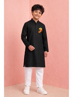 JBN Creation - Boy's Black Cotton Humuman Sun Print Kurta Pyjama
