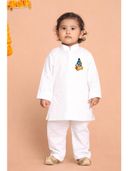 White color option, Currently selected