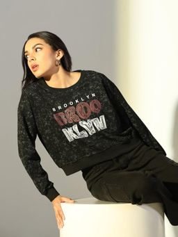 SHOWOFF - Womens Black Typography Pullover Sweatshirt