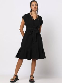 GAP - Women Loose Fit V-Neck A-Line Black Knee Length Dress