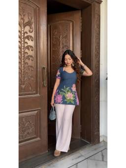 Gahan - Womens Blue Rayon Blend Printed Straight Kurti