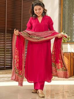 Gahan - Womens Pink Viscose Blend Solid Kurta with Pant & Dupatta