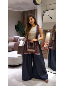 Gahan - Womens Navy Blue Cotton Blend Straight Printed Kurta with Palazzo