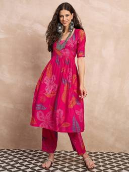 Gahan - Womens Pink Rayon Blend Printed Anarkali Kurta with Pant