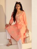 Peach color option, Sold out, Currently selected