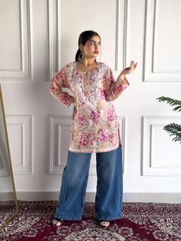 Poshak Chikan Studio - Women’s Hand-Embroidered Lucknowi Chikankari Mulmul Short Kurti - Pink