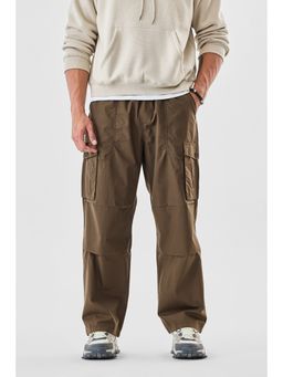 Snitch - Brown Solid Loose Casual Cargo Pant for Men