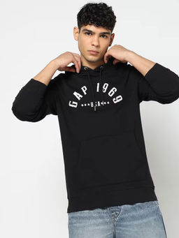 GAP - Men Black Cotton Hooded Full Sleeves Hoodie