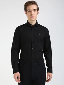 Tommy Hilfiger - Solid Slim Fit Cotton Formal Shirt