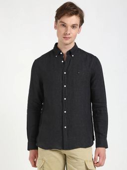 Tommy Hilfiger - Solid Regular Fit Linen Casual Shirt
