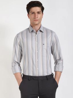 Tommy Hilfiger - Striped Regular Fit Cotton Formal Shirt