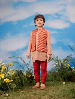 Vastramay - Printed Regular Fit Kurta with Nehru Jacket and Pyjama (Set of 3)