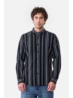 Snitch - Men Black Stripes Full Sleeves Slim Casual Shirt