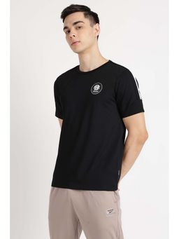 Reebok - Men Black Solid T-Shirt