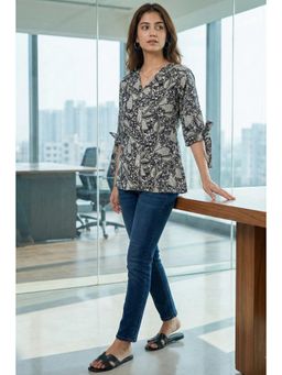 Rajnandini - Black Cotton Floral Printed Top