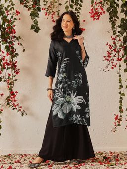 Silk Land - Women's Cotton Floral Printed Straight Kurta
