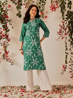 Silk Land - Women's Rayon Regular Straight Floral Printed Kurta