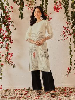 Silk Land - Women's Rayon Blend Straight Floral Printed Kurta