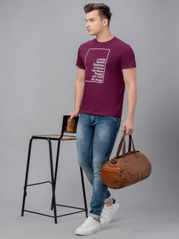 Globus - Men Wine Printed Cotton Round Neck Regular Fit T-shirt