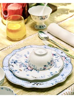 Vigneto - Spring Meadows Dinner (Set of 36)