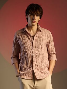 Campus Sutra - Men Salmon Pink Grain-Textured Shirt